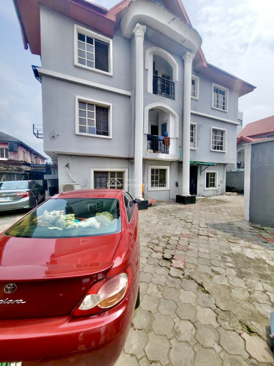 Well Maintained 1 Bedroom Apartment, Lekki Phase 1, Lekki, Lagos, Mini Flat (room and Parlour) for Rent
