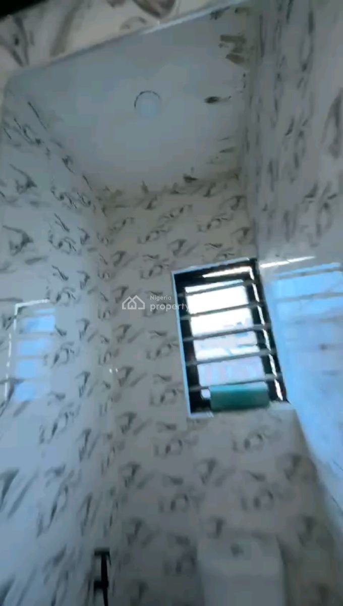 a Tastefully Finished and Standard Miniflat, Upstairs and Groundfloor, Off Morocco Road, Shomolu, Lagos, Mini Flat (room and Parlour) for Rent