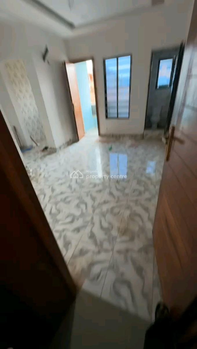 a Tastefully Finished and Standard Miniflat, Upstairs and Groundfloor, Off Morocco Road, Shomolu, Lagos, Mini Flat (room and Parlour) for Rent