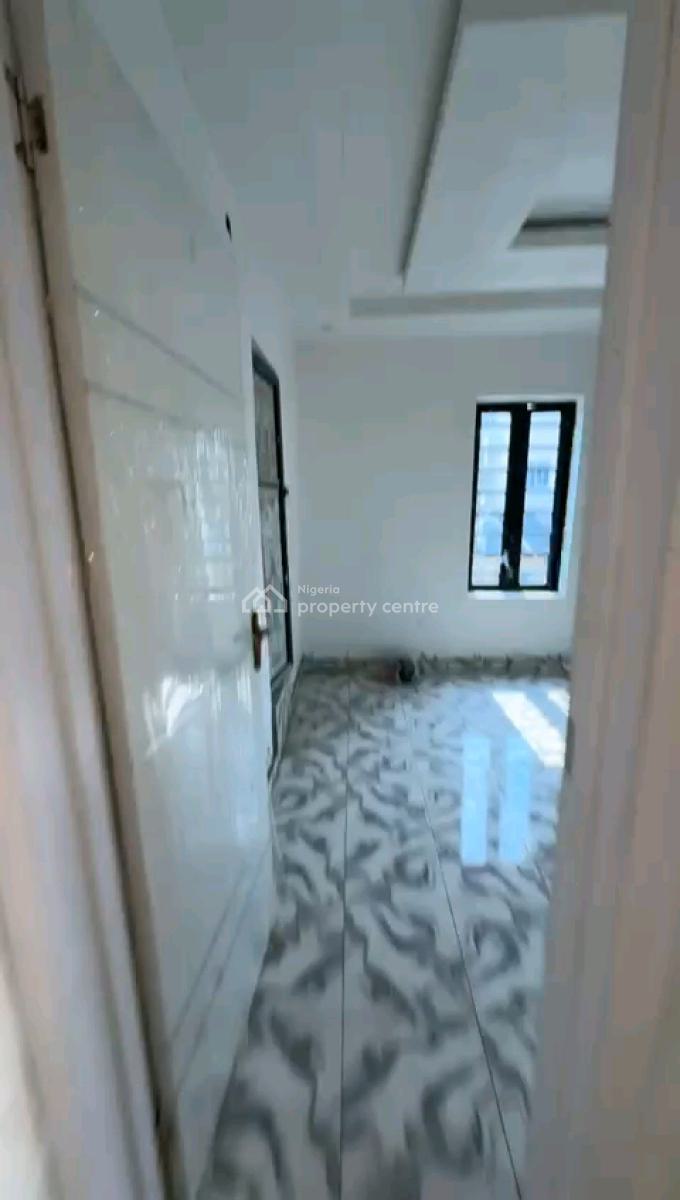 a Tastefully Finished and Standard Miniflat, Upstairs and Groundfloor, Off Morocco Road, Shomolu, Lagos, Mini Flat (room and Parlour) for Rent