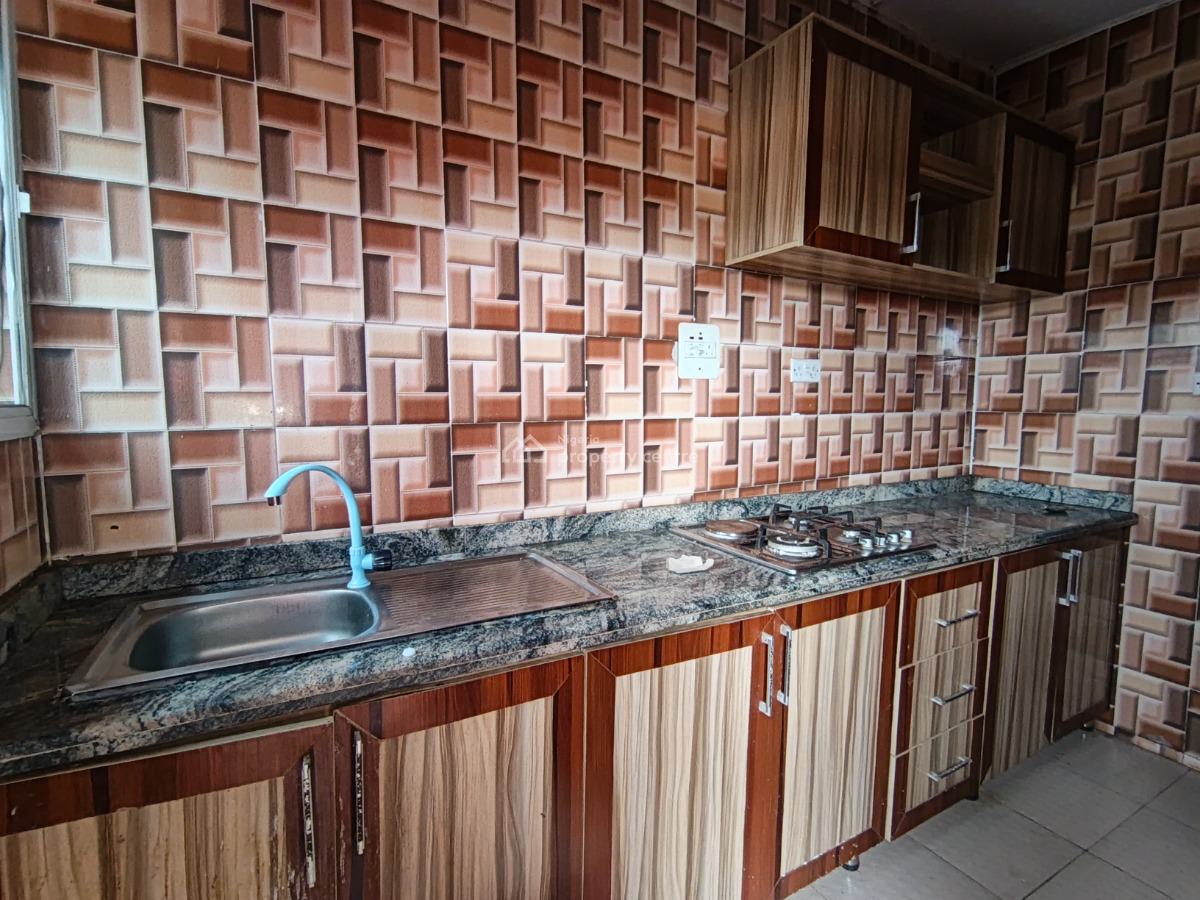 2 Bedroom Flat, Igbe Laara, Ikorodu, Lagos, Flat / Apartment for Rent