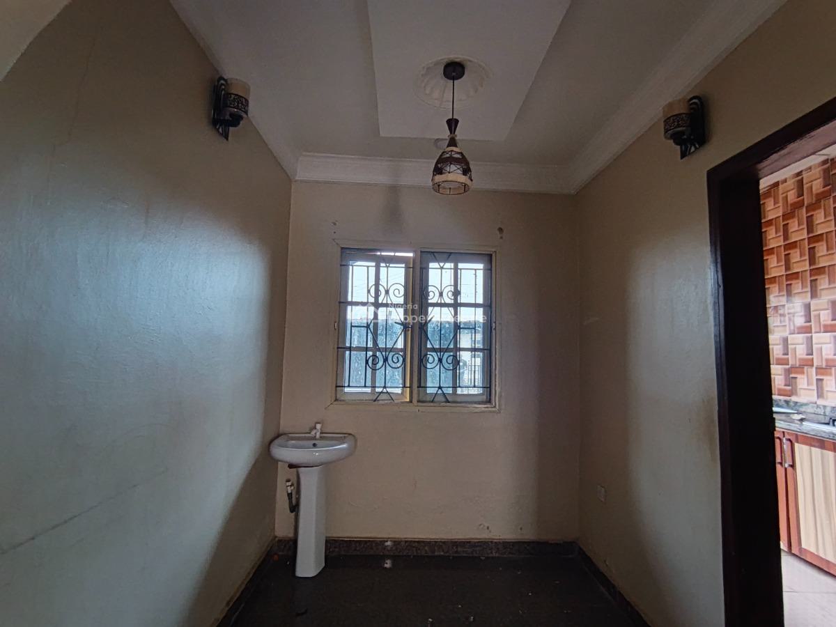 2 Bedroom Flat, Igbe Laara, Ikorodu, Lagos, Flat / Apartment for Rent