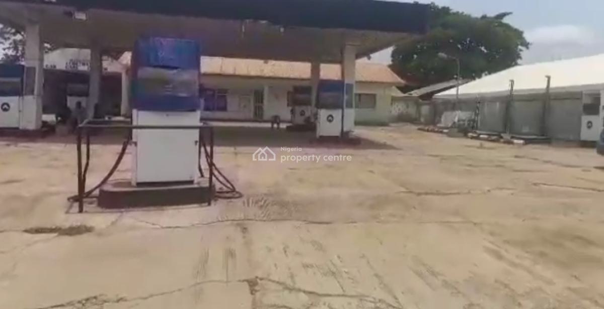 . a Functional Petrol Station in Ejigbo Town Along Egbe, Isolo Road, L, Ejigbo, Lagos, Filling Station for Sale