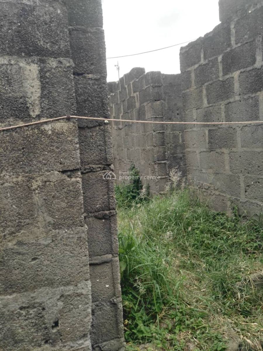 Demolished 8 Rooms Structured on Full Plot of Land, Lagos Road Aruna Bus Stop, Ikorodu, Lagos, Land for Sale