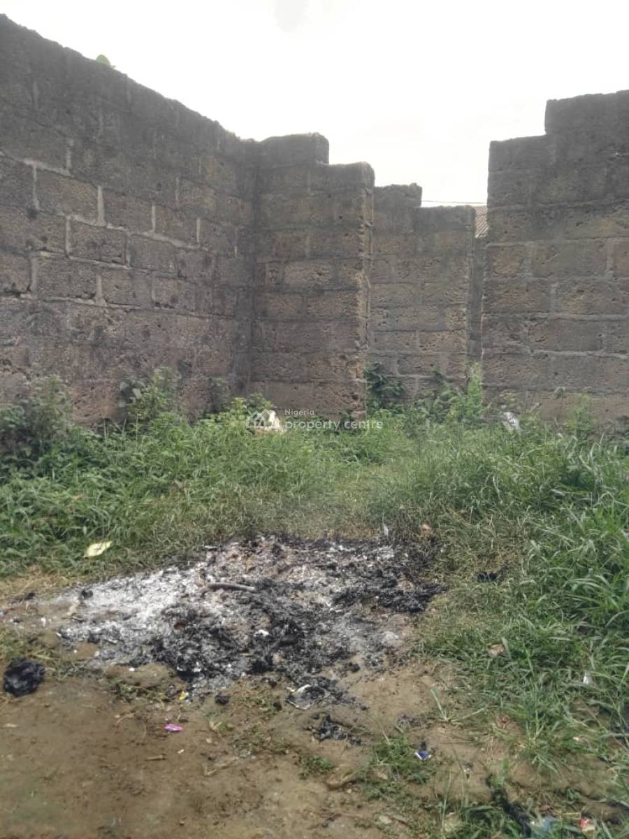 Demolished 8 Rooms Structured on Full Plot of Land, Lagos Road Aruna Bus Stop, Ikorodu, Lagos, Land for Sale