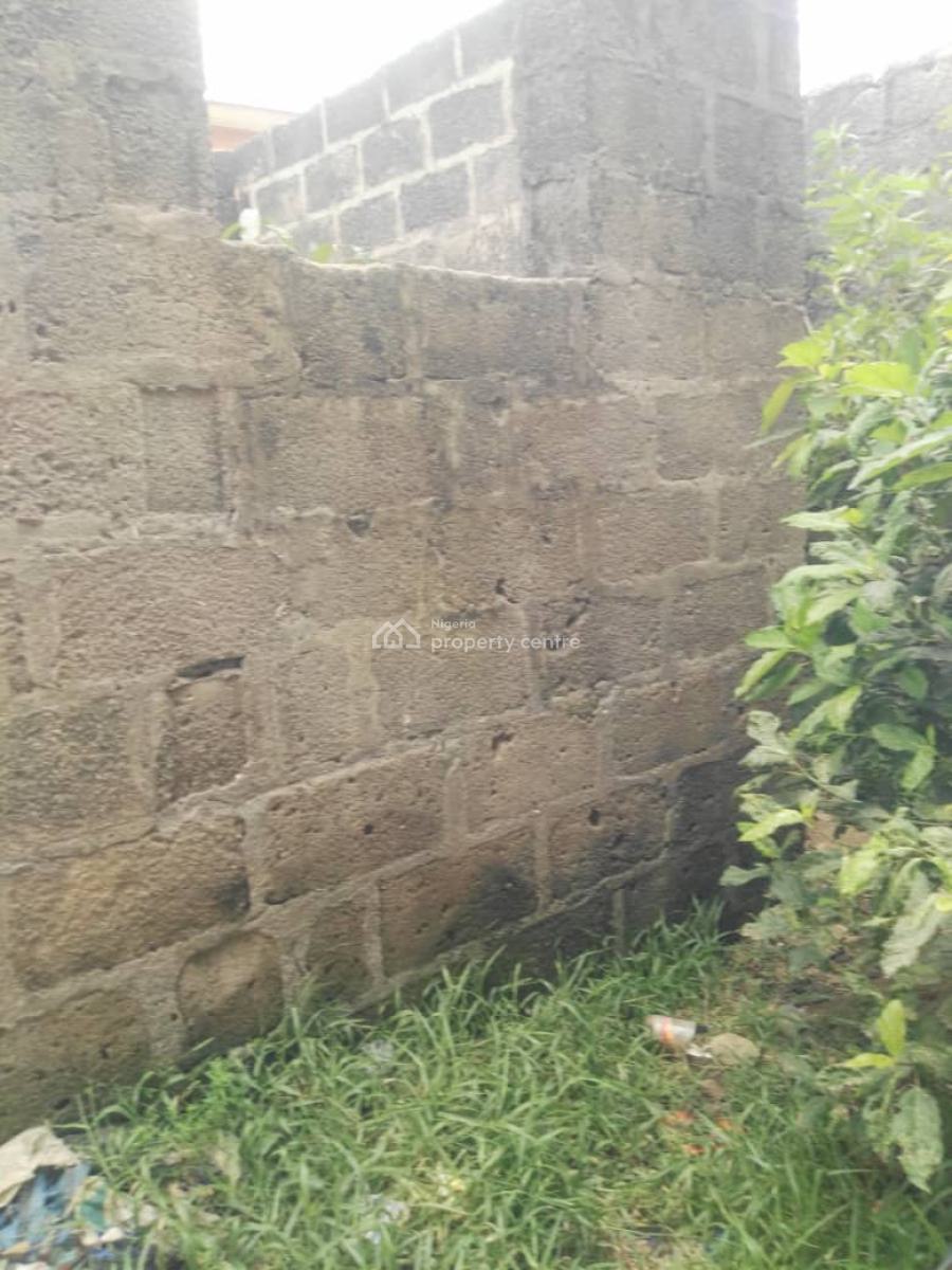 Demolished 8 Rooms Structured on Full Plot of Land, Lagos Road Aruna Bus Stop, Ikorodu, Lagos, Land for Sale