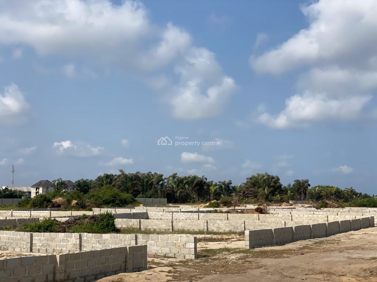 Residential Estate Land on The Expressway with Each Plots Fenced, Iberekodo, Ibeju Lekki, Lagos, Residential Land for Sale