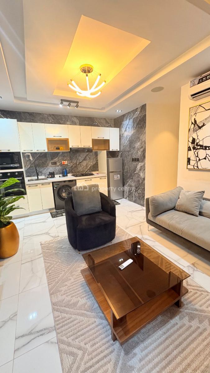 One Bedroom Ikoyi with Massage Chair, Norman William Street Ikoyi Lagos, Ikoyi, Lagos, Flat / Apartment Short Let