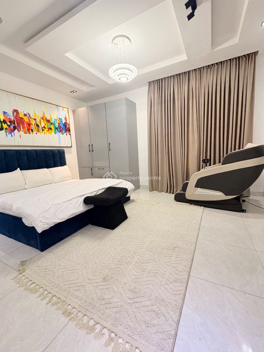 One Bedroom Ikoyi with Massage Chair, Norman William Street Ikoyi Lagos, Ikoyi, Lagos, Flat / Apartment Short Let