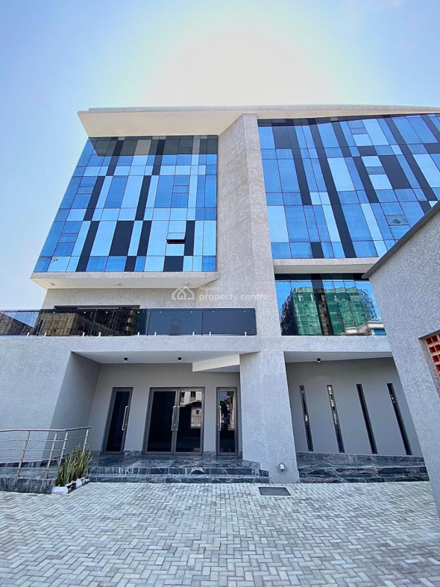 Fully Serviced Commercial Building with Rooftop Terrace, Lekki Phase 1, Lekki, Lagos, Office Space for Rent