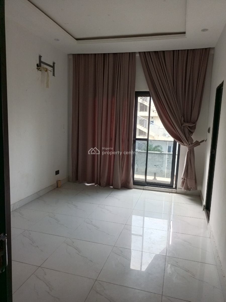 Luxury 3bed Terrace with 24hours Light Pool Secured Estate, Access Coded Estate, Ologolo, Lekki, Lagos, Terraced Duplex for Rent