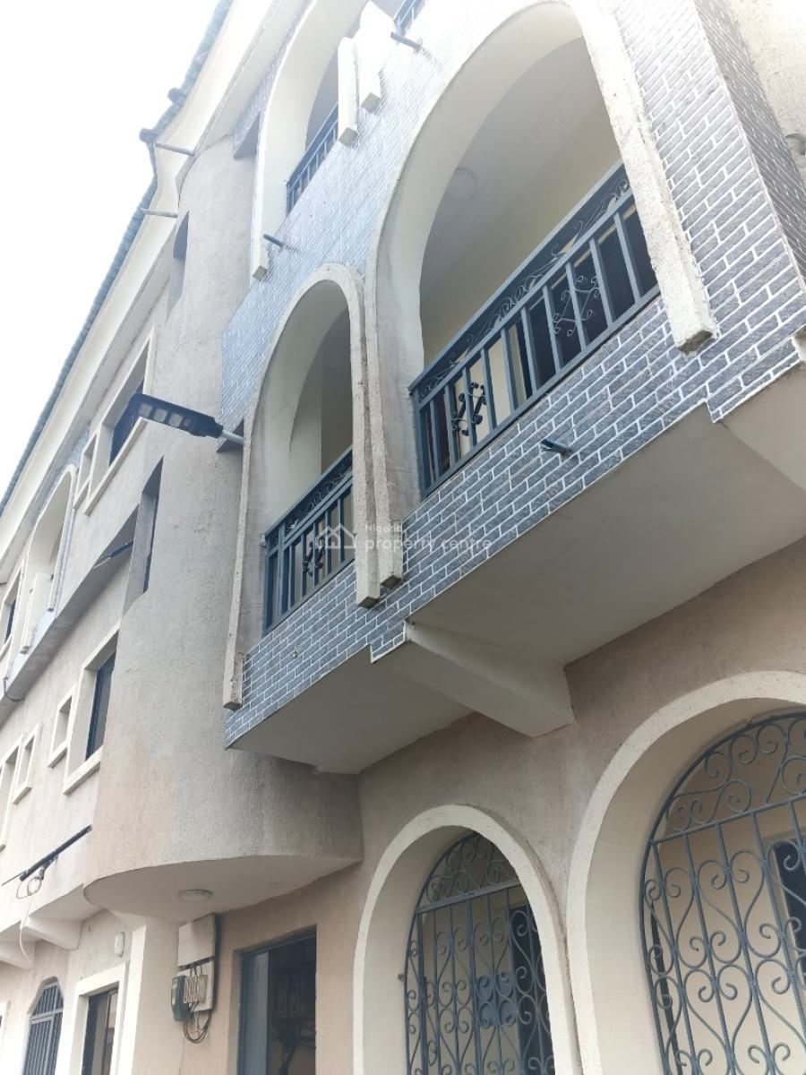 a Lovely Spacious Room and Parlor Self  Contain Mini Flat Upstairs Ap, Unity Estate Badore Road, Badore, Ajah, Lagos, Mini Flat (room and Parlour) for Rent