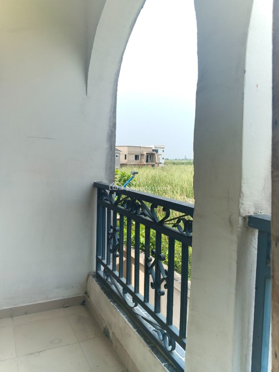 a Lovely Spacious Room and Parlor Self  Contain Mini Flat Upstairs Ap, Unity Estate Badore Road, Badore, Ajah, Lagos, Mini Flat (room and Parlour) for Rent