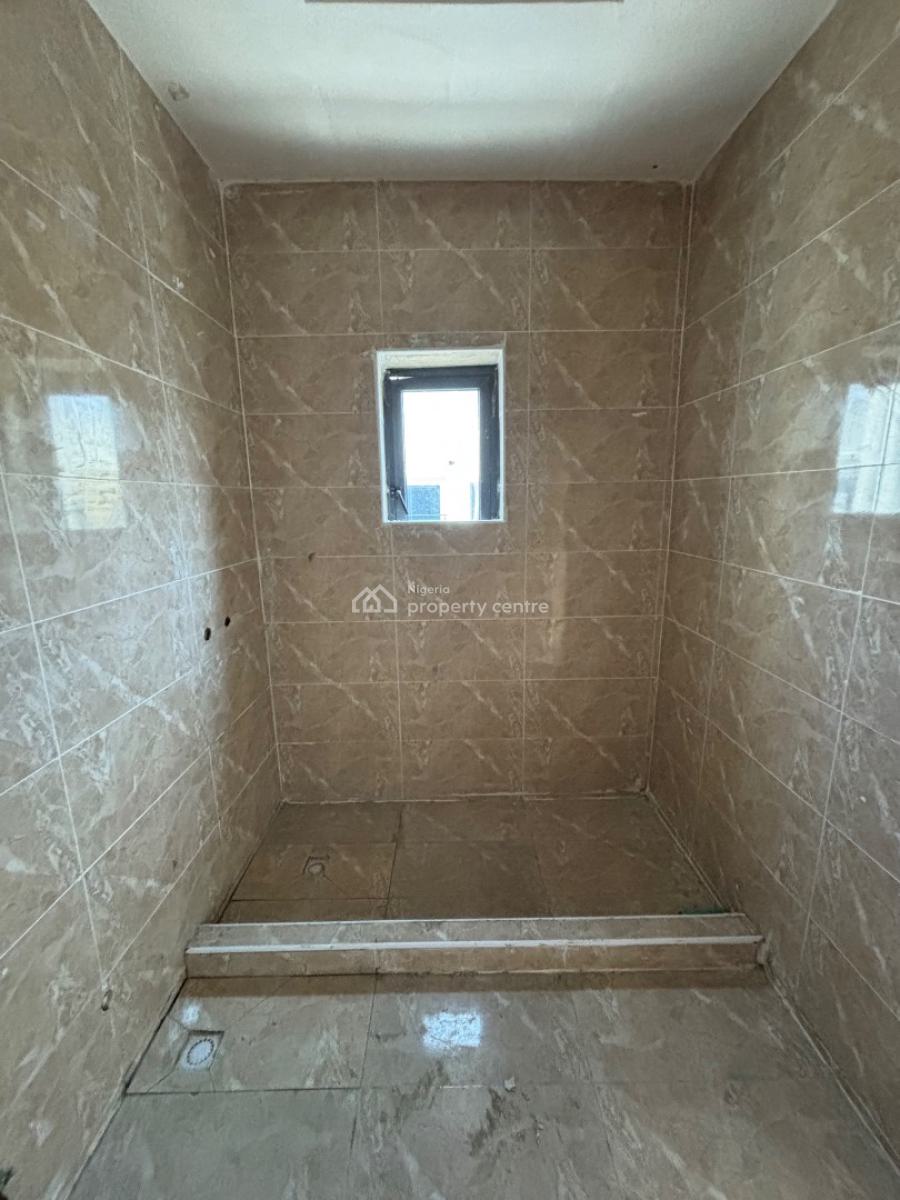 3 Bedroom Apartment with Swimming Pool and Gym, Lekki Phase 1, Lekki, Lagos, Flat / Apartment for Rent