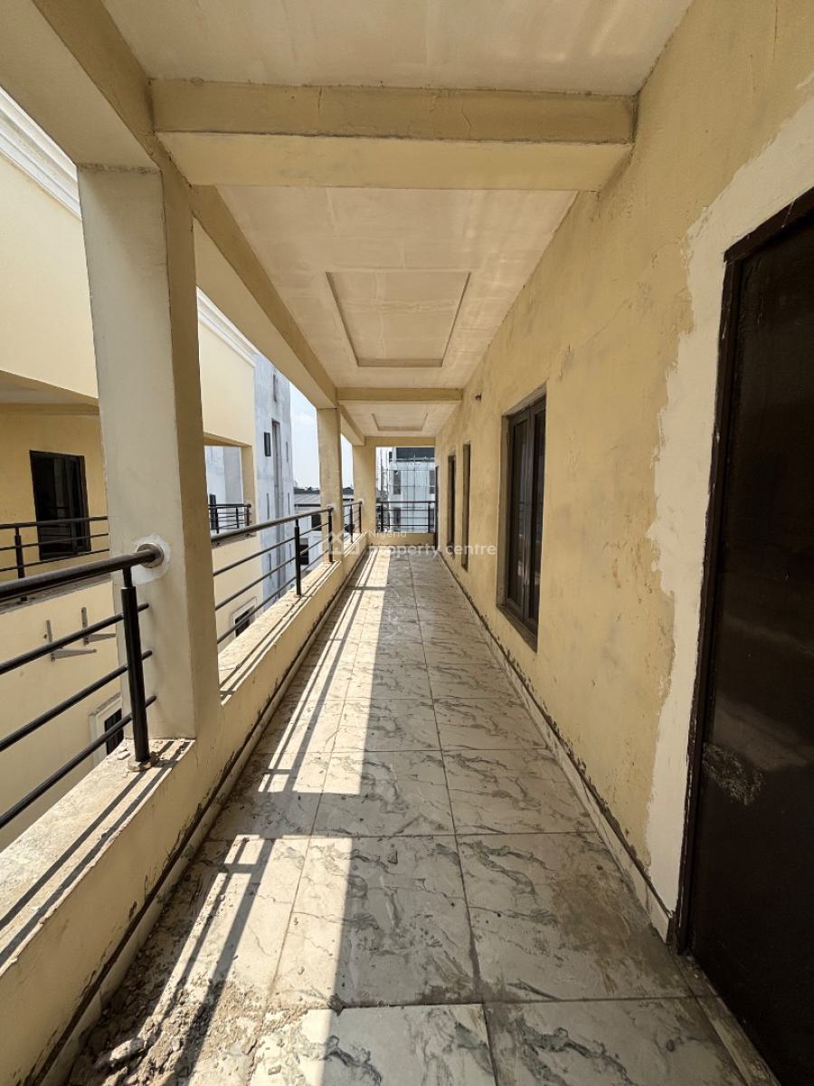 3 Bedroom Apartment with Swimming Pool and Gym, Lekki Phase 1, Lekki, Lagos, Flat / Apartment for Rent
