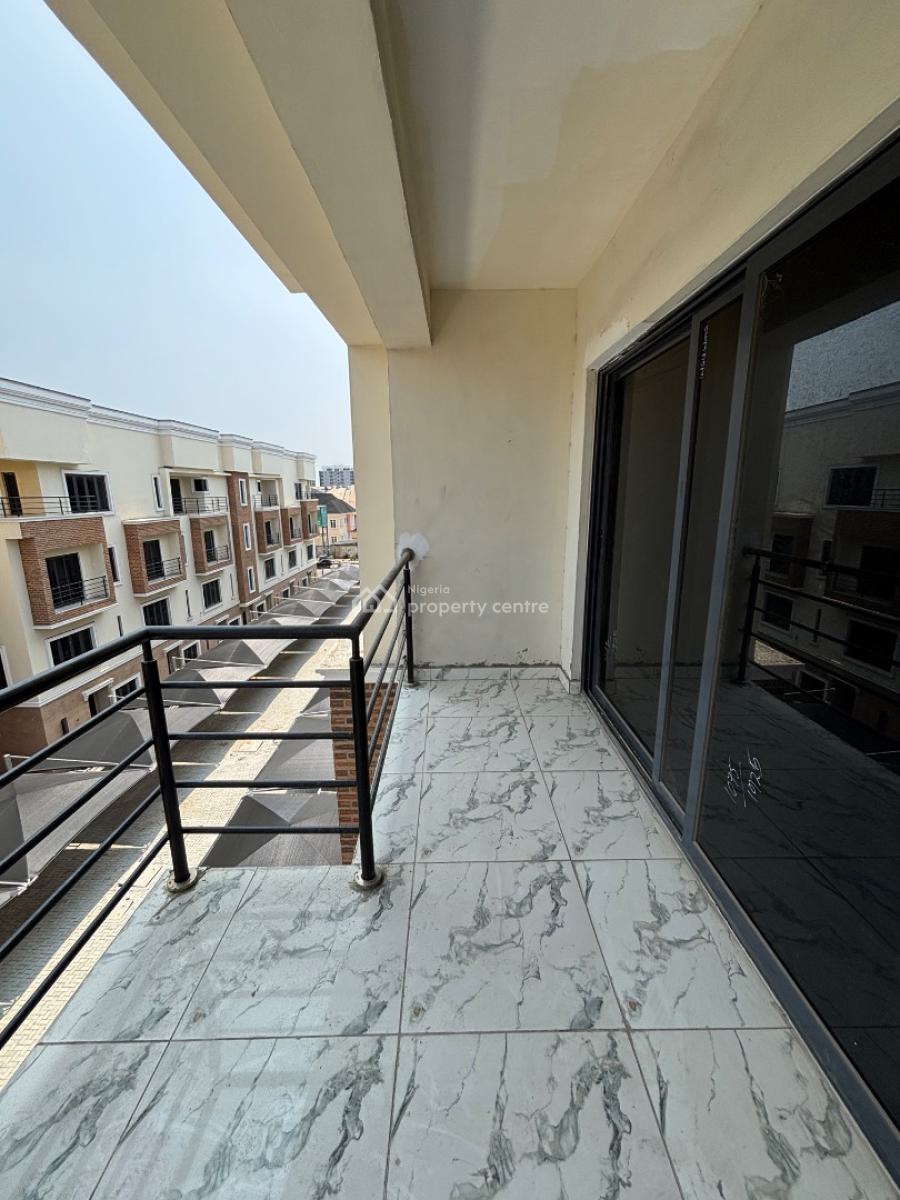 3 Bedroom Apartment with Swimming Pool and Gym, Lekki Phase 1, Lekki, Lagos, Flat / Apartment for Rent