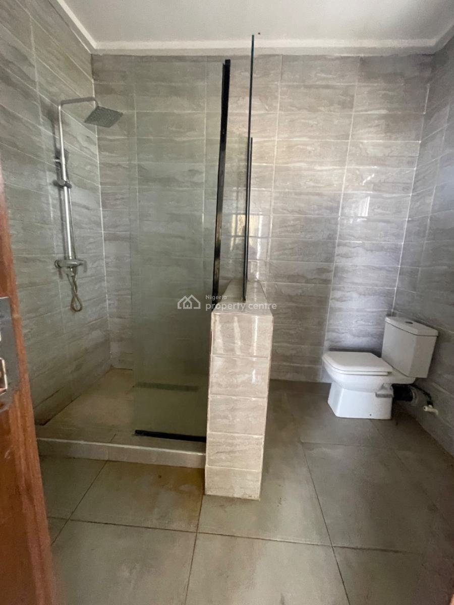 3 Bedroom Penthouse, Inside Estate Ikate Elegushi, Lekki Phase 1, Lekki, Lagos, Flat / Apartment for Rent