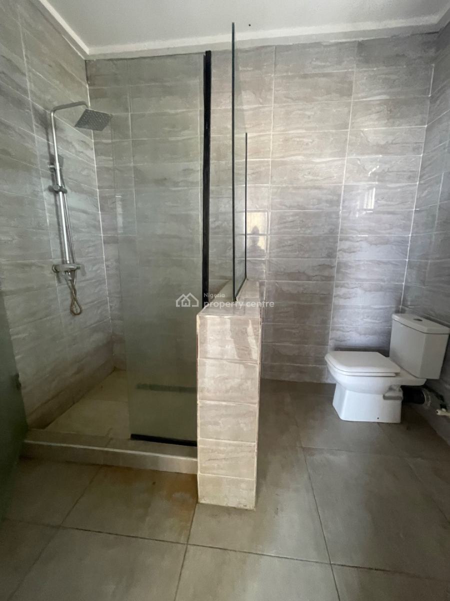 3 Bedroom Penthouse, Inside Estate Ikate Elegushi, Lekki Phase 1, Lekki, Lagos, Flat / Apartment for Rent