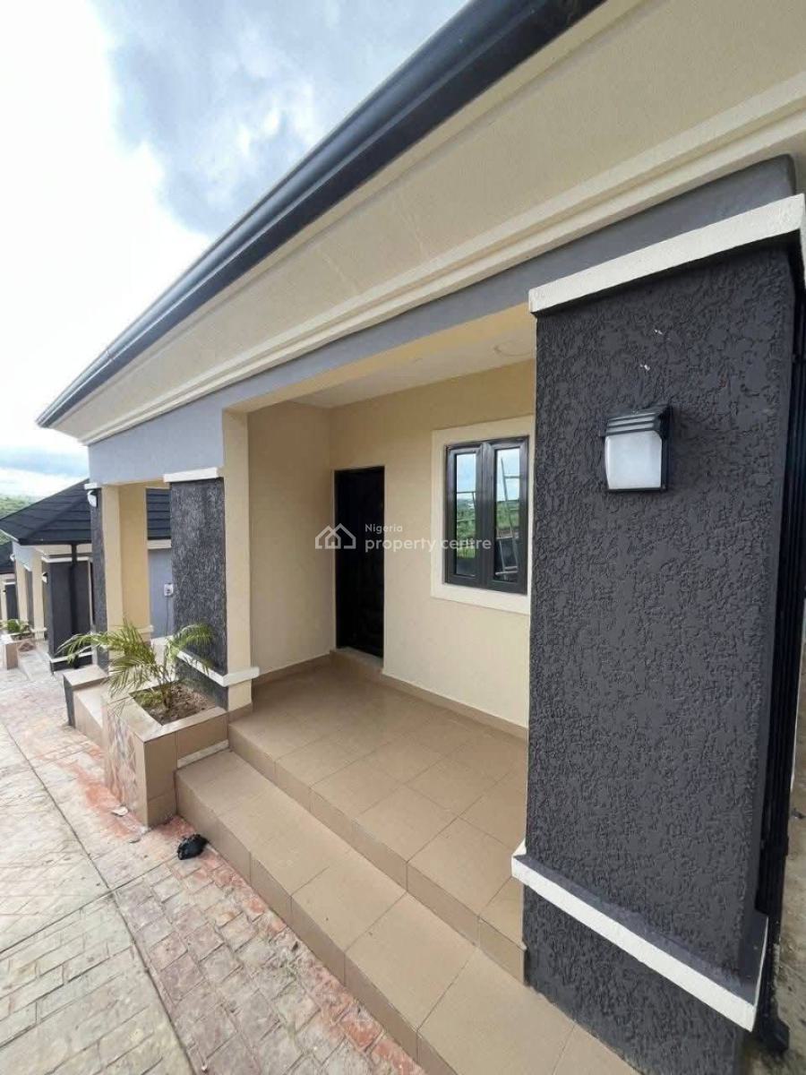 4 Bedroom Detached Bungalow with Bq, Palmgrove, Shomolu, Lagos, Detached Bungalow for Sale