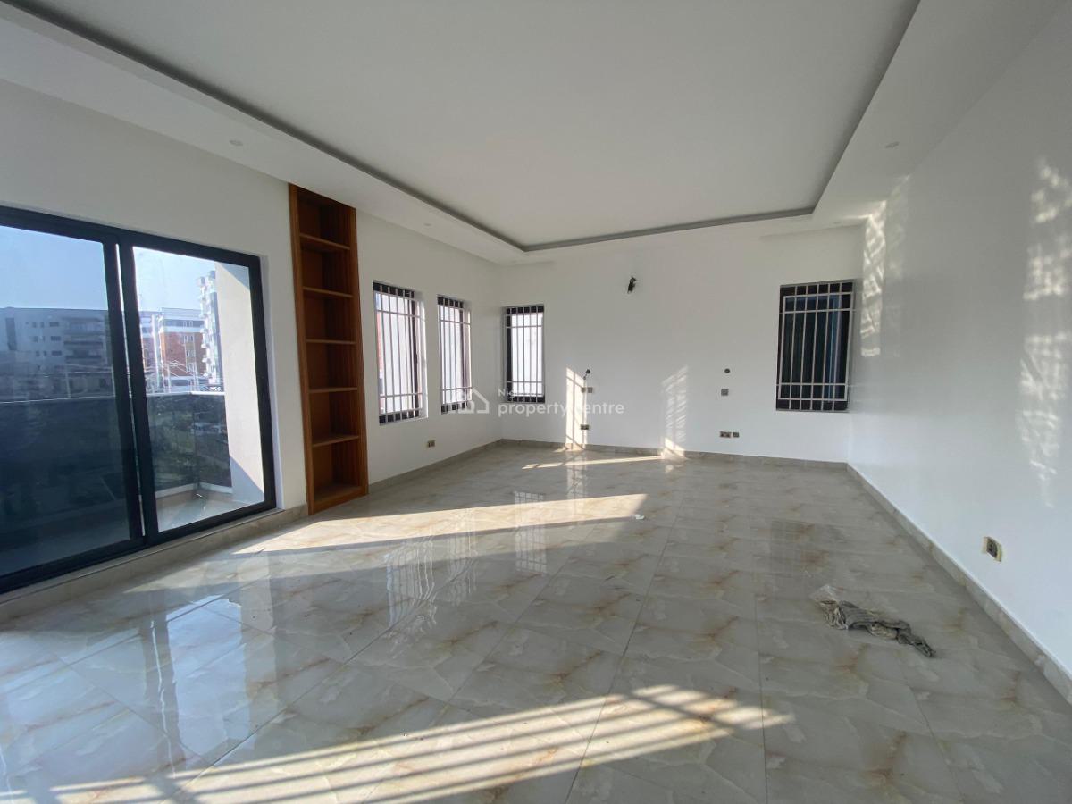 4 Bedroom Luxury Apartment, Lekki Phase 1, Lekki, Lagos, Flat / Apartment for Sale