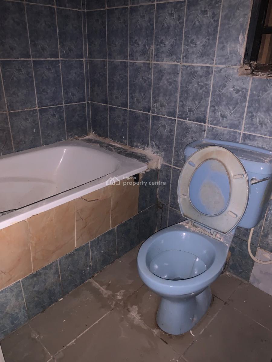 Self Serviced 3 Bedroom Flat, Osapa, Lekki, Lagos, Flat / Apartment for Rent