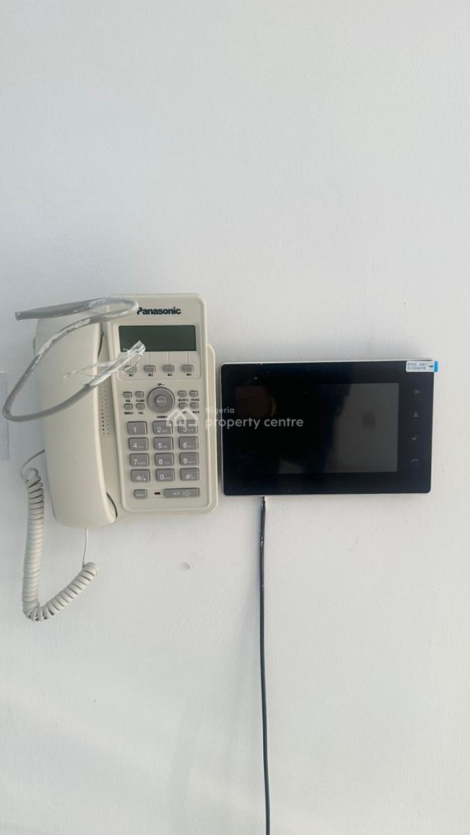 2bdr Luxury Apartment with Bq + Inverter, Chevron, Lekki, Lagos, Flat / Apartment for Rent