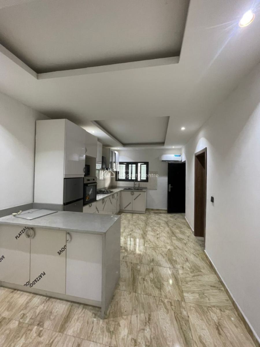 Corporate Lease of 9flats(7flat of 3bedroom&2flat of 2bedroom) with Bq, Ikeja Gra, Ikeja, Lagos, Flat / Apartment for Rent