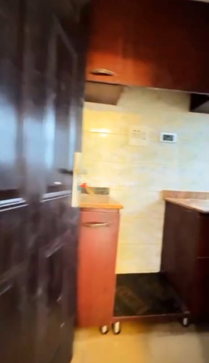 Clean 1 Bedroom Flat, Well Located, By Zartech(tarred Rd), Wuye, Abuja, Flat / Apartment for Rent