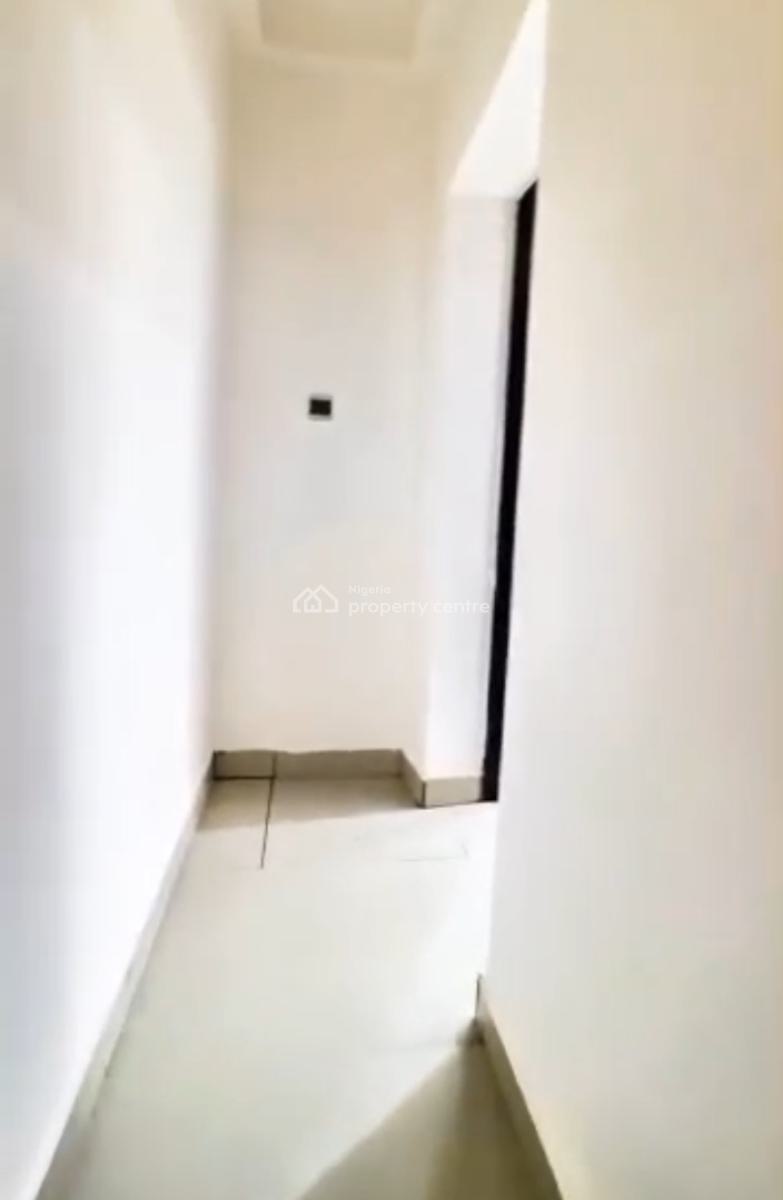 Clean 1 Bedroom Flat, Well Located, By Zartech(tarred Rd), Wuye, Abuja, Flat / Apartment for Rent