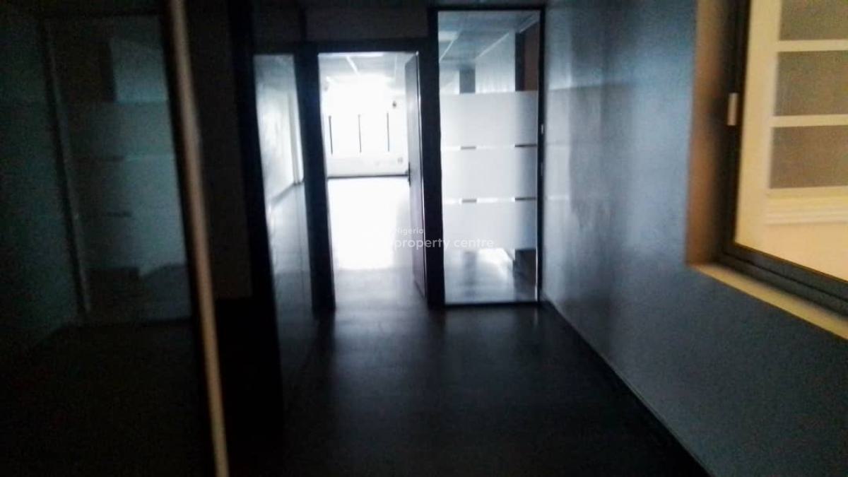 Executive Office Space, Maitama District, Abuja, Plaza / Complex / Mall for Rent
