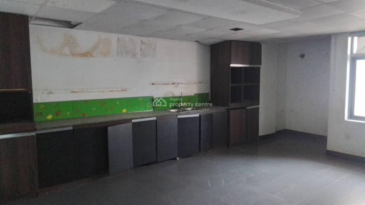 Executive Office Space, Maitama District, Abuja, Plaza / Complex / Mall for Rent