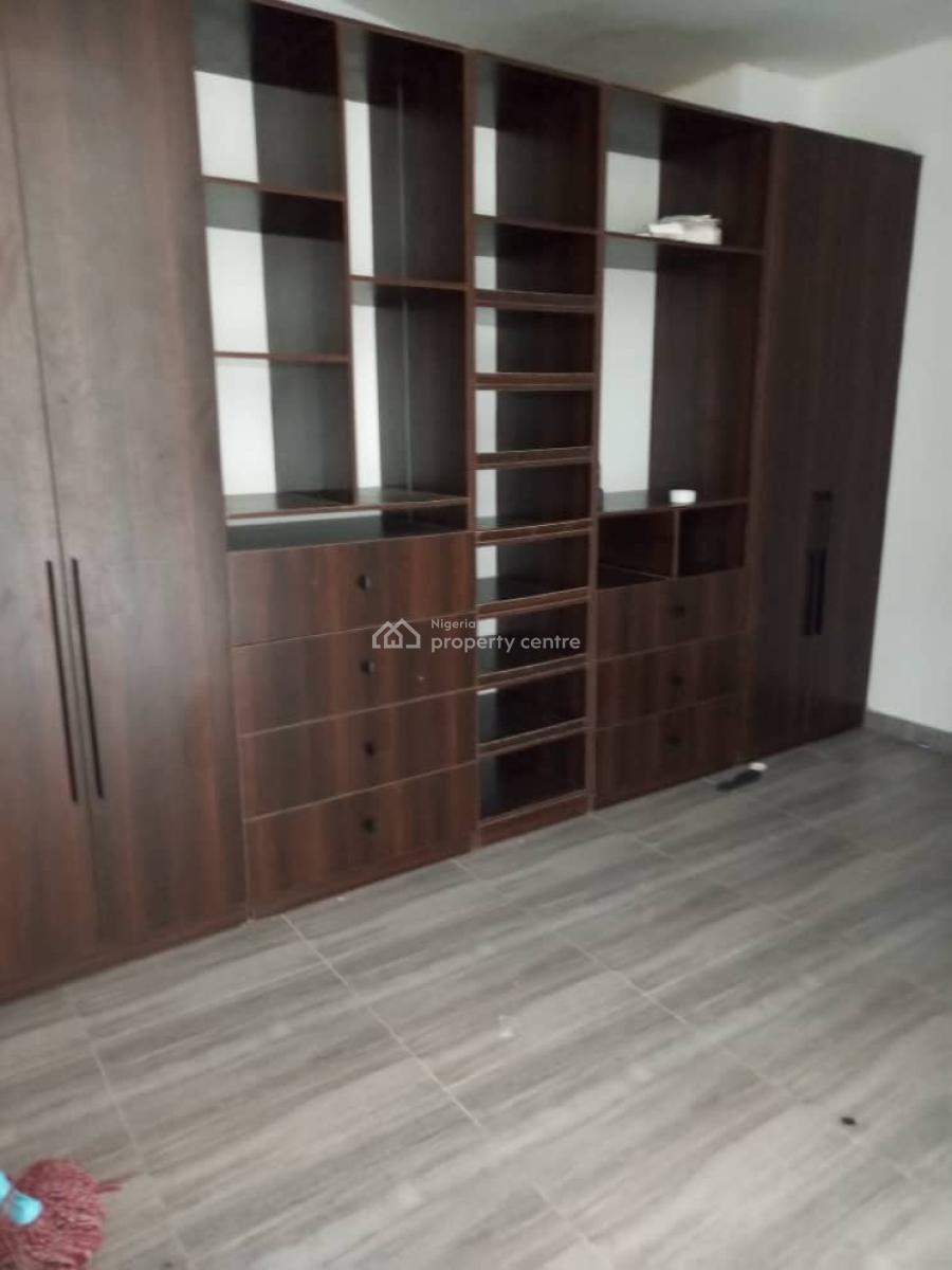 Luxury 3bedroom, Ologolo, Lekki, Lagos, Terraced Duplex for Rent