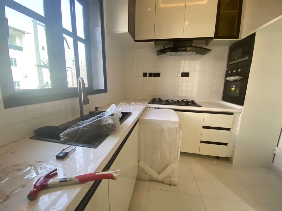 2 Bedroom Luxury Apartments, Lekki Phase 1, Lekki, Lagos, Flat / Apartment for Rent