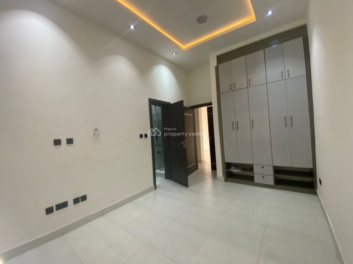 2 Bedroom Luxury Apartments, Lekki Phase 1, Lekki, Lagos, Flat / Apartment for Rent