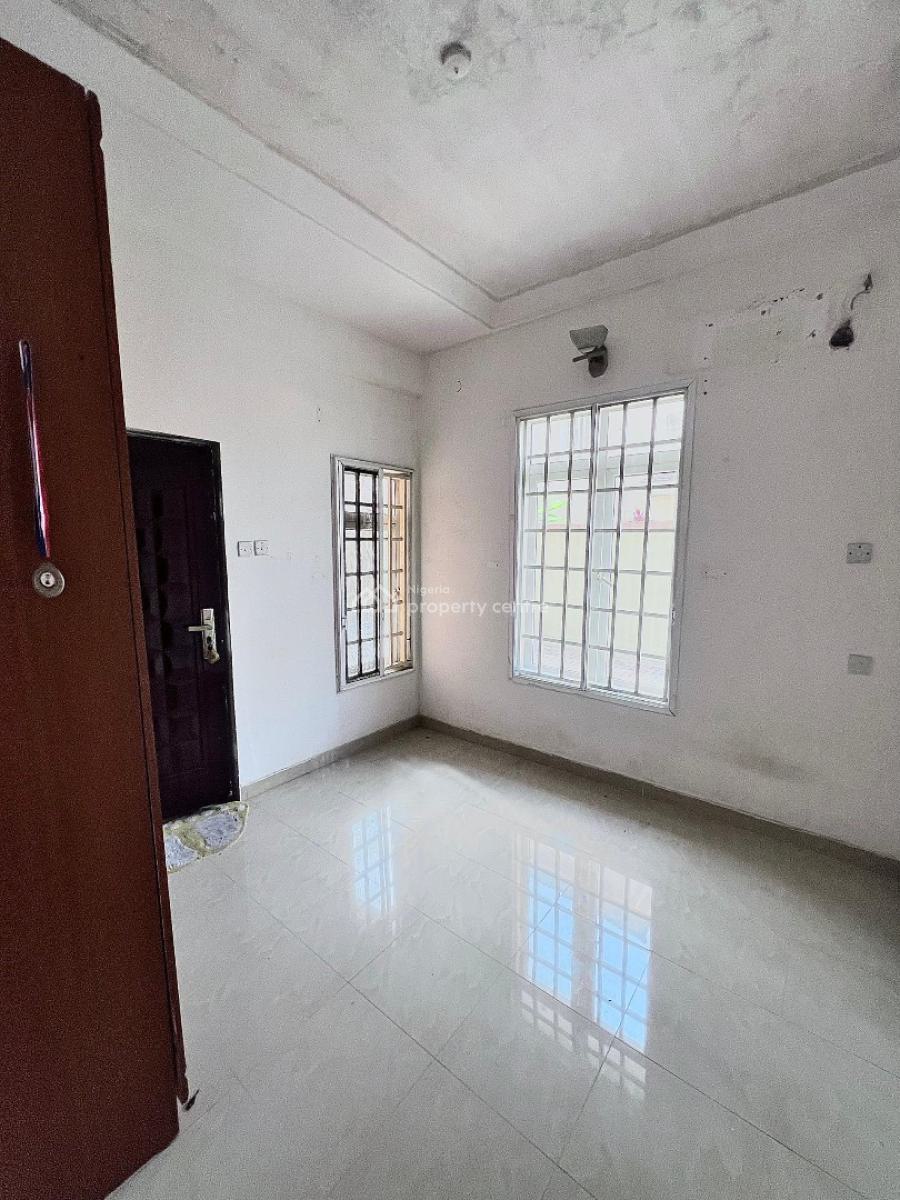 2 Bedroom Apartment in a Secure Gated Estate, Oniru, Victoria Island (vi), Lagos, Flat / Apartment for Rent