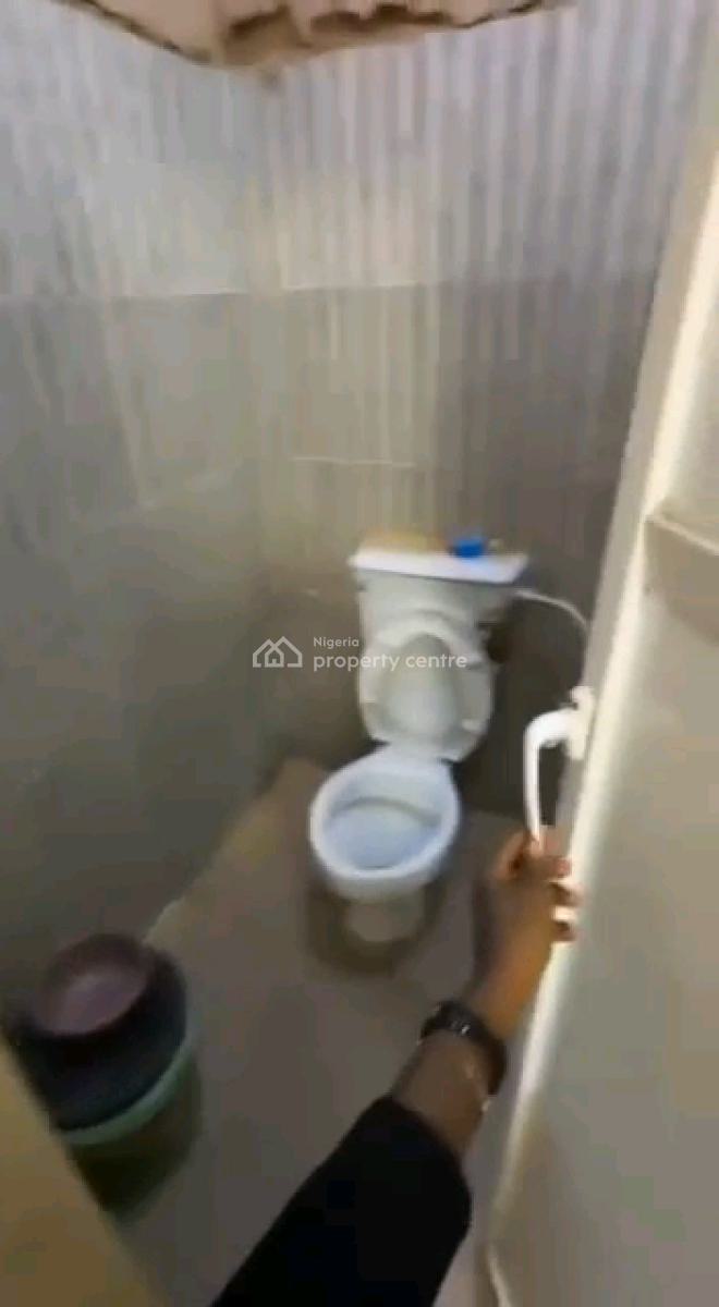 a Fully Furnished and Standard Miniflat, Upstairs with 2toilets and Ba, Off Fola Agoro Road, Yaba, Lagos, Mini Flat (room and Parlour) for Rent