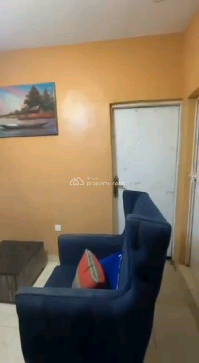 a Fully Furnished and Standard Miniflat, Upstairs with 2toilets and Ba, Off Fola Agoro Road, Yaba, Lagos, Mini Flat (room and Parlour) for Rent