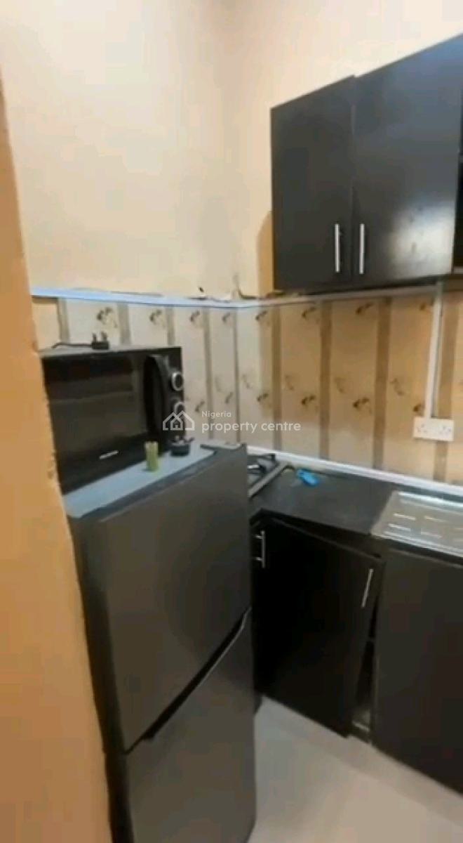 a Fully Furnished and Standard Miniflat, Upstairs with 2toilets and Ba, Off Fola Agoro Road, Yaba, Lagos, Mini Flat (room and Parlour) for Rent