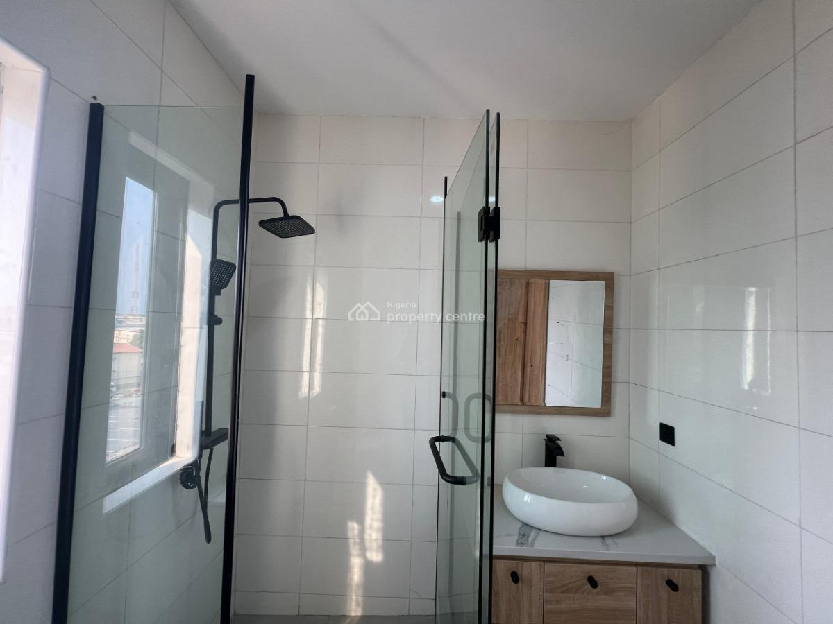 2 Bedroom Luxury and Smart Apartment, Off Freedom Way, Lekki Phase 1, Lekki, Lagos, Flat / Apartment for Sale