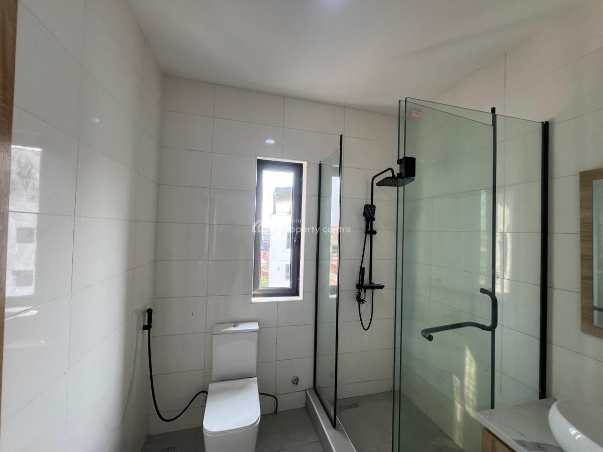 2 Bedroom Luxury and Smart Apartment, Off Freedom Way, Lekki Phase 1, Lekki, Lagos, Flat / Apartment for Sale