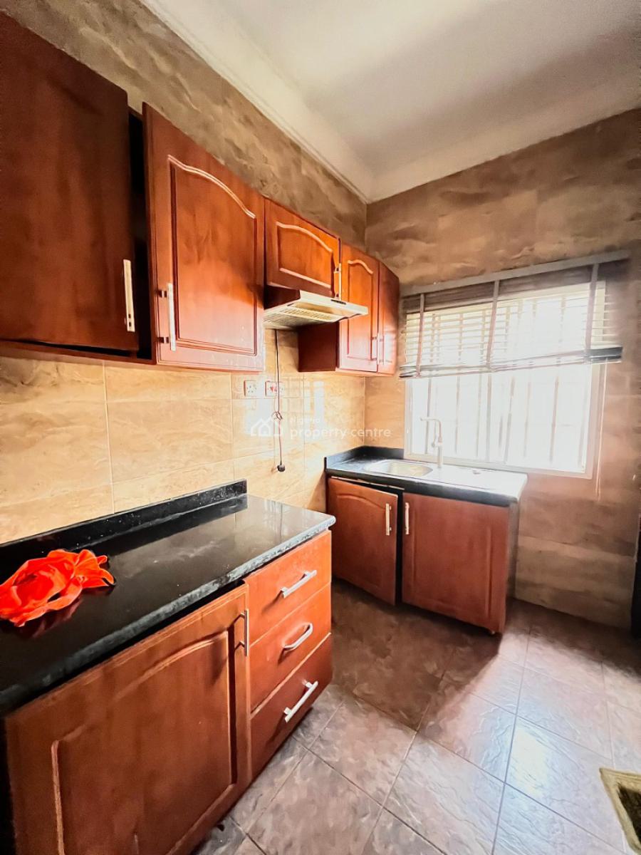 Spacious 2 Bedroom Apartment in a Secure Gated Estate., Oniru, Victoria Island (vi), Lagos, Flat / Apartment for Rent
