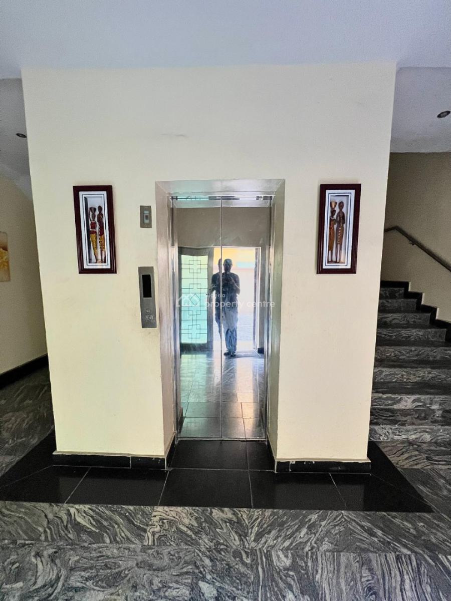 Spacious 2 Bedroom Apartment in a Secure Gated Estate., Oniru, Victoria Island (vi), Lagos, Flat / Apartment for Rent