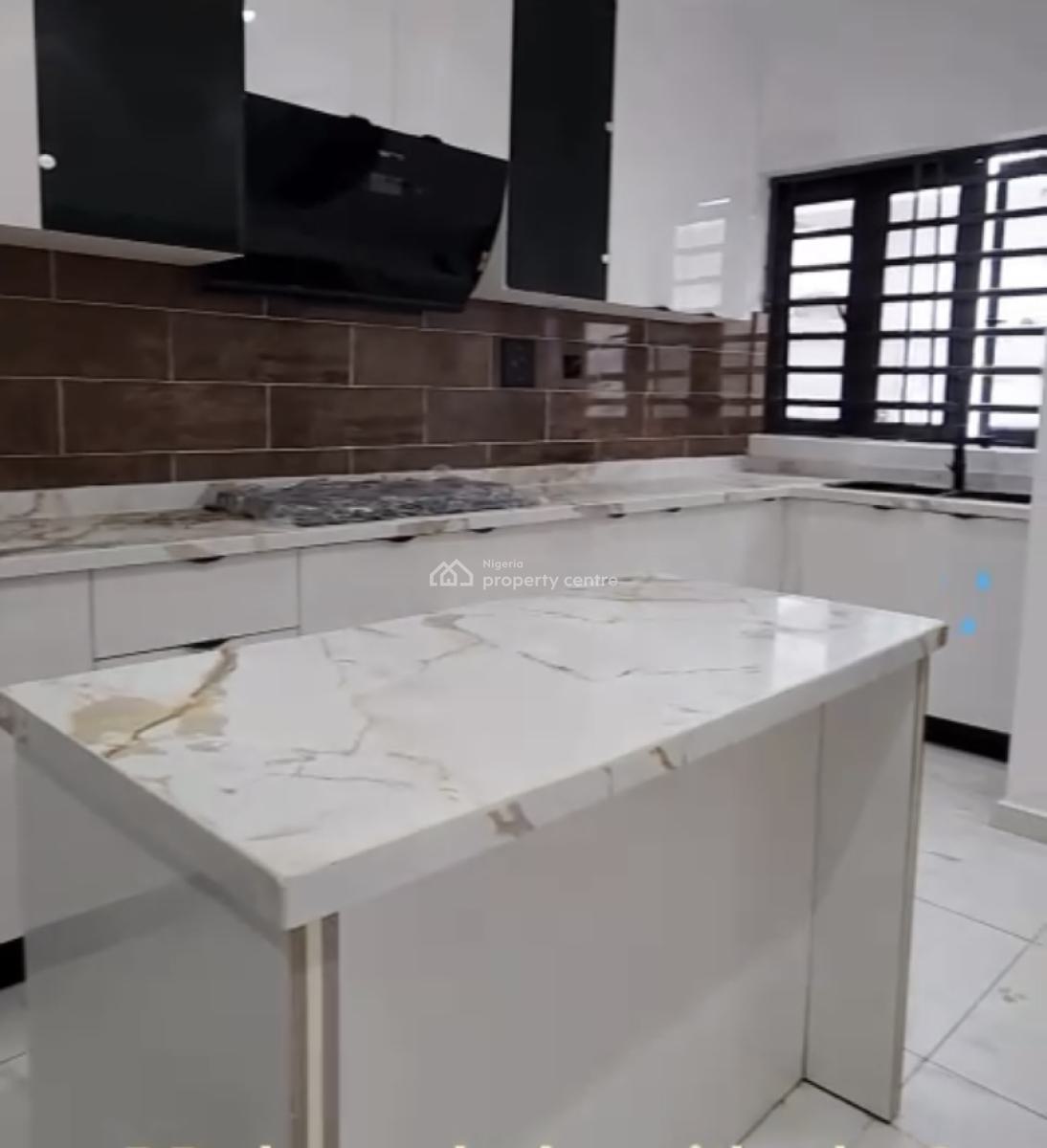 a Standard, Executive 5 Bedroom Detached Duplex, Vgc, Lekki, Lagos, Detached Duplex for Sale