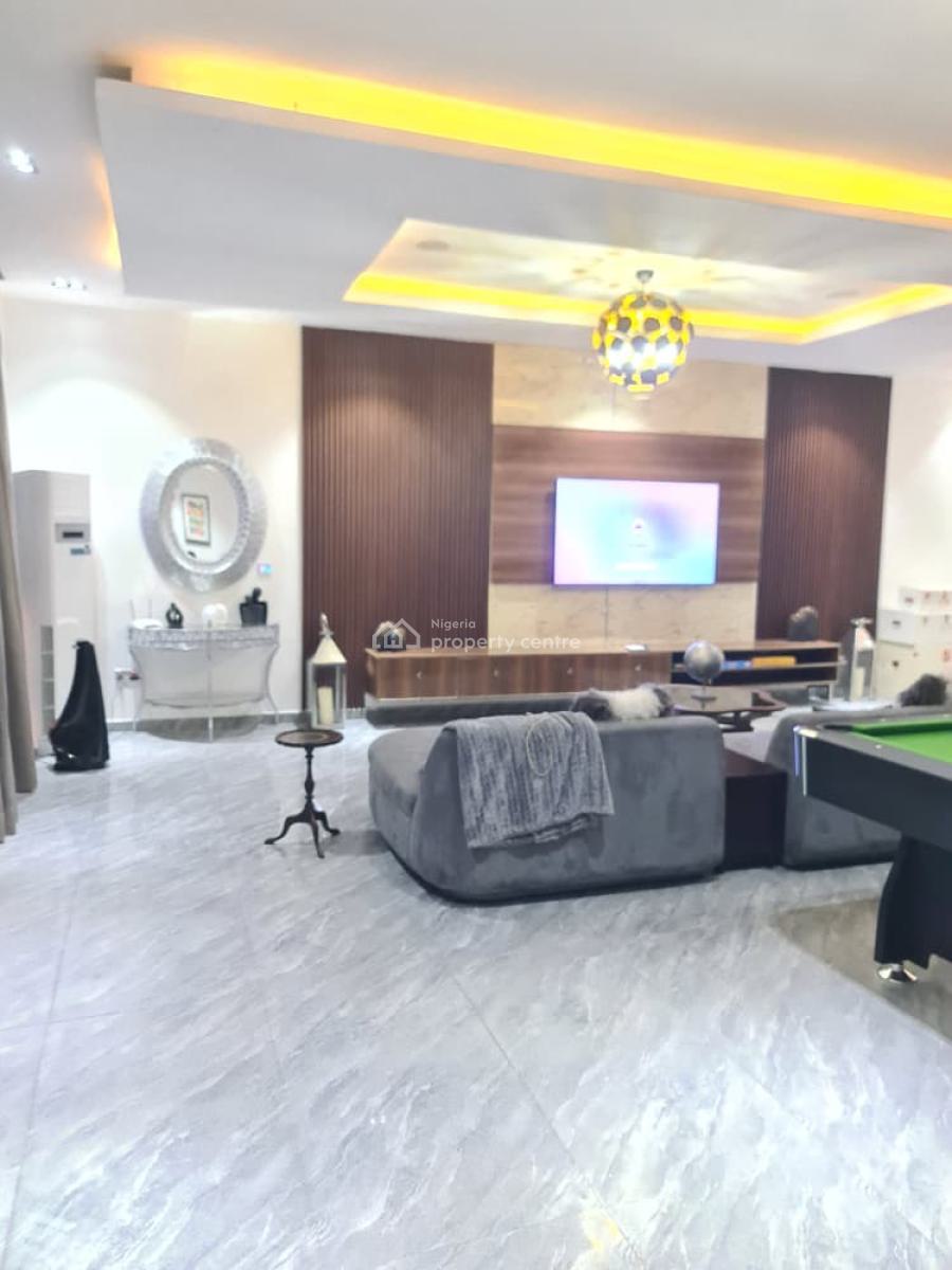 Brand New  The Most Luxurious 5bedroom Apartment, Ikeja Gra, Ikeja, Lagos, Flat / Apartment Short Let
