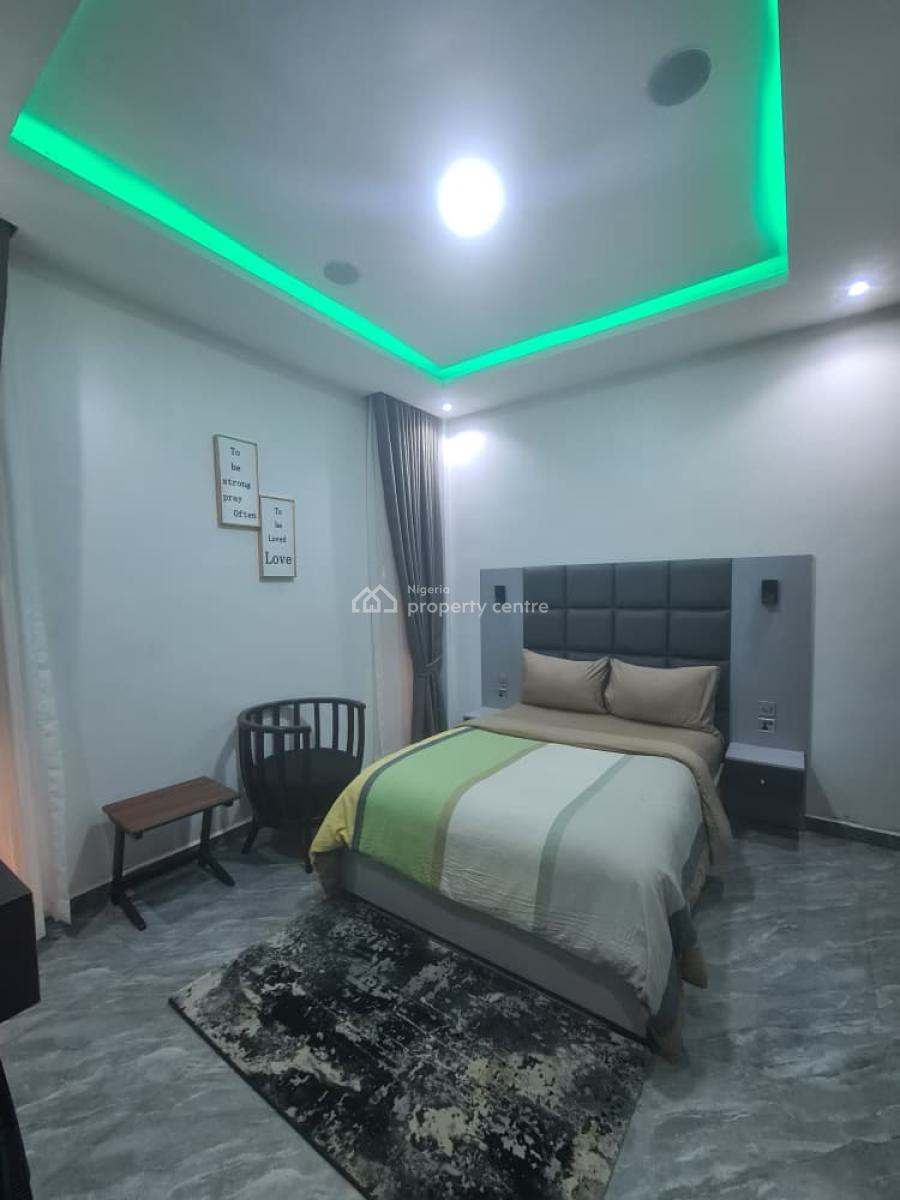 Brand New  The Most Luxurious 5bedroom Apartment, Ikeja Gra, Ikeja, Lagos, Flat / Apartment Short Let