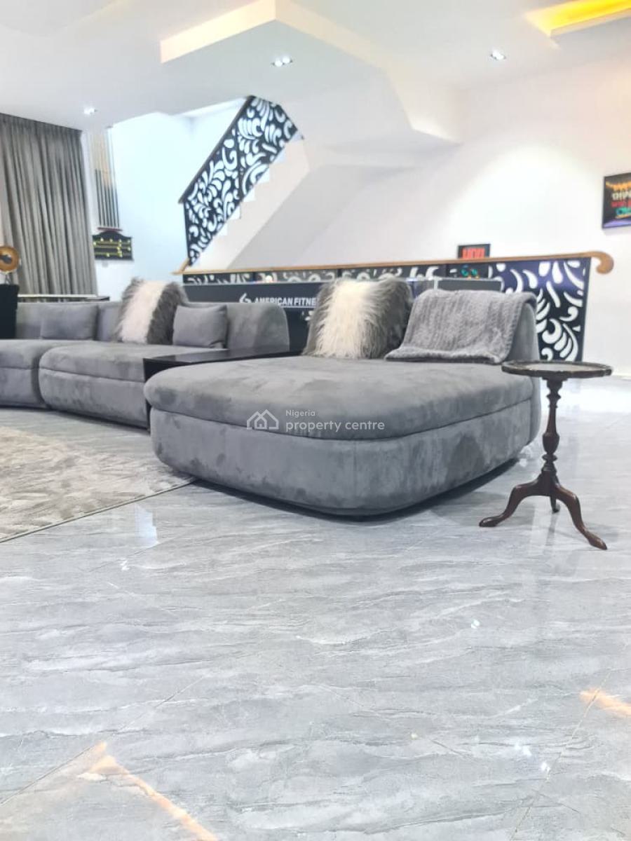 Brand New  The Most Luxurious 5bedroom Apartment, Ikeja Gra, Ikeja, Lagos, Flat / Apartment Short Let