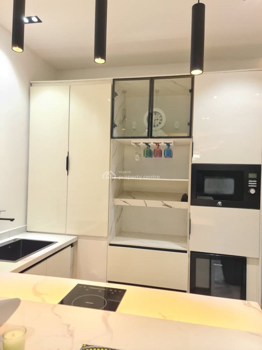 Brand New  The Most Luxurious 5bedroom Apartment, Ikeja Gra, Ikeja, Lagos, Flat / Apartment Short Let