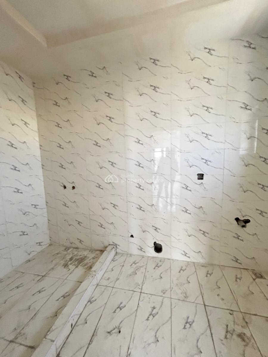 Newly Built 2bedroom Flat with Gym and Swimming Pool, Lekki Phase 1, Lekki, Lagos, Flat / Apartment for Rent
