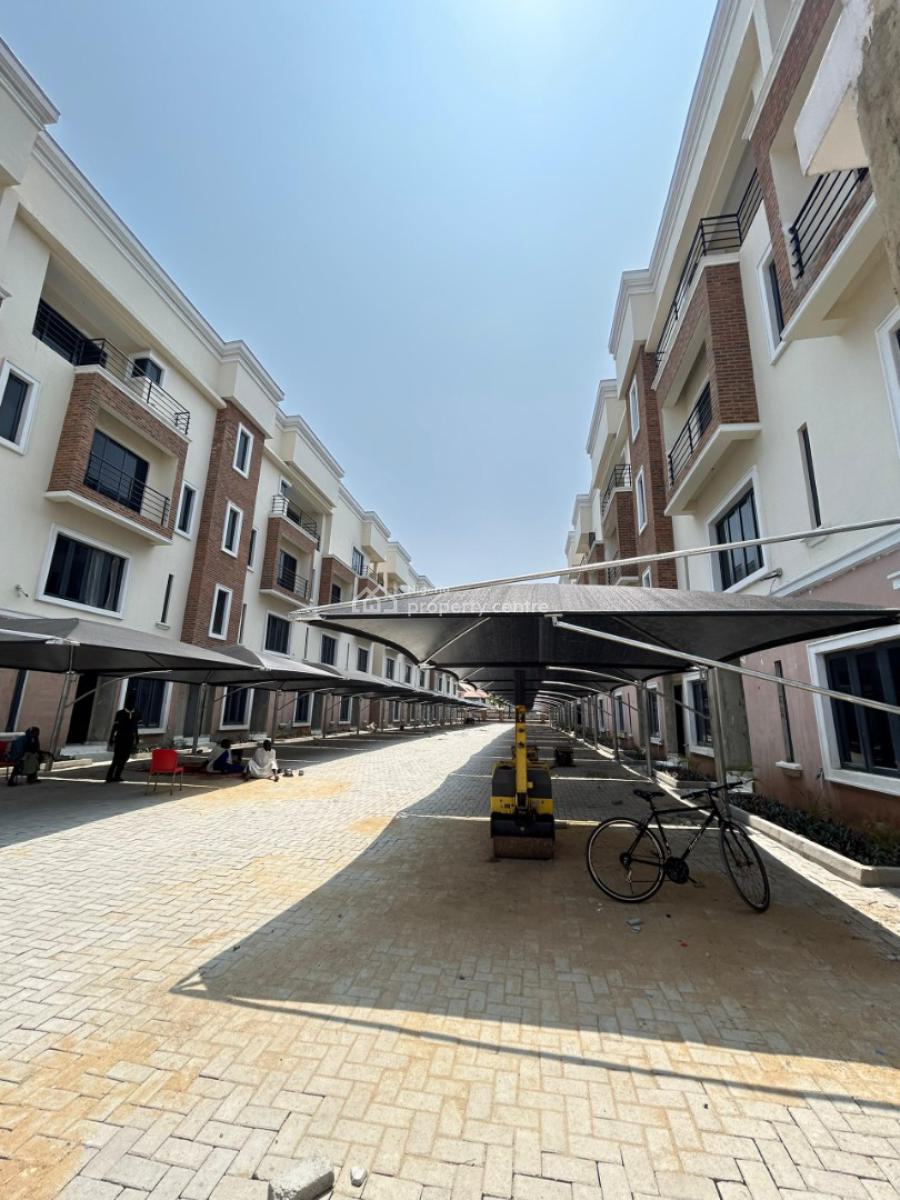 Newly Built 2bedroom Flat with Gym and Swimming Pool, Lekki Phase 1, Lekki, Lagos, Flat / Apartment for Rent