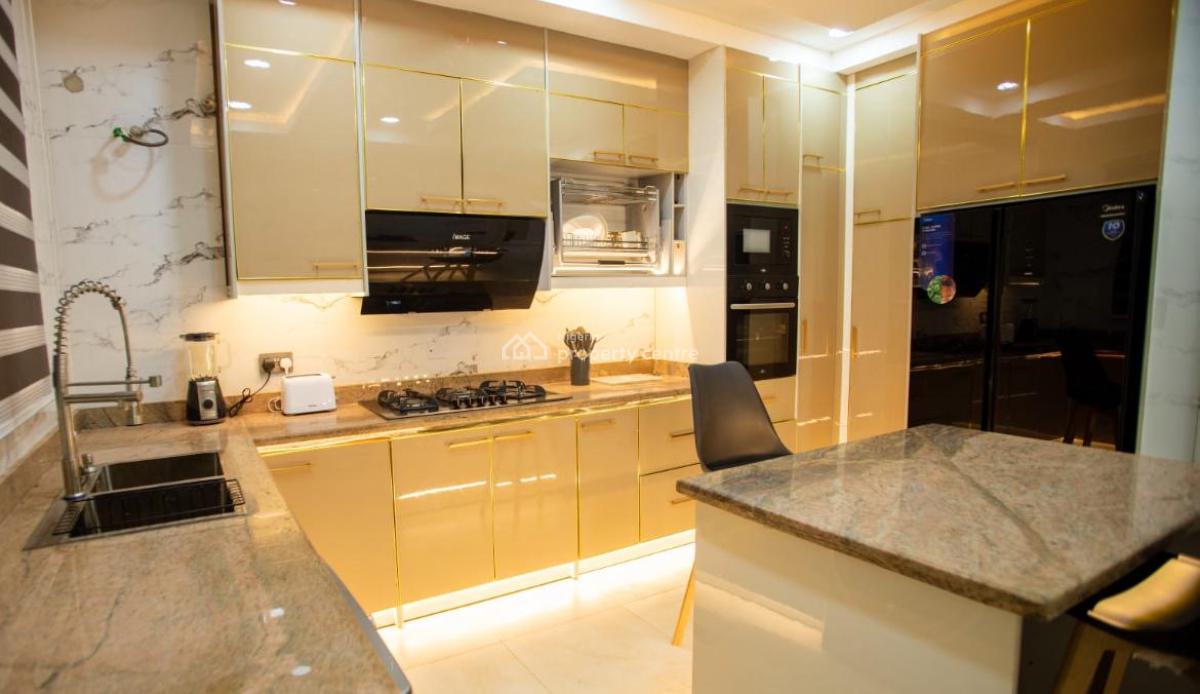 Luxury 3 Bedrooms Apartment, Ikeja Gra, Ikeja, Lagos, Flat / Apartment Short Let